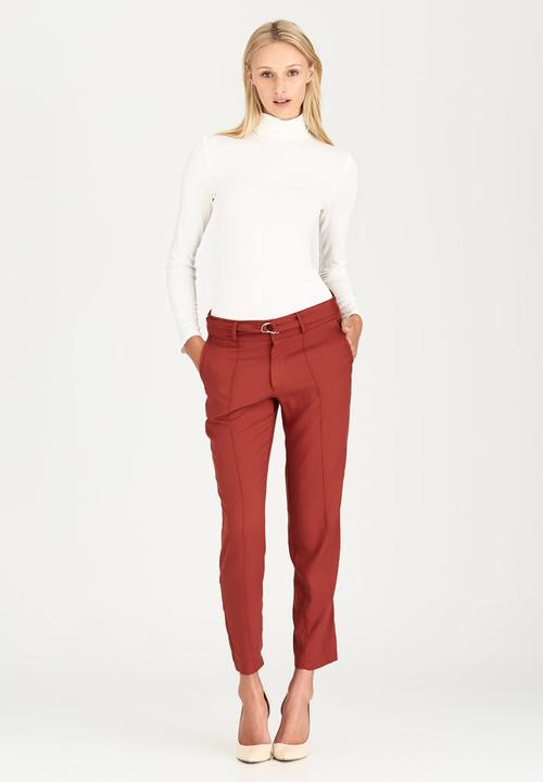 c(inch) - Long Sleeve Polo Neck Top Cream