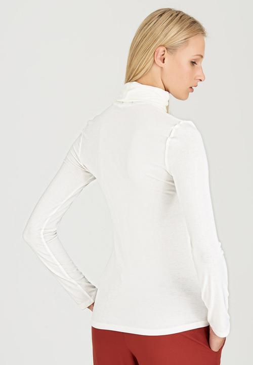 c(inch) - Long Sleeve Polo Neck Top Cream