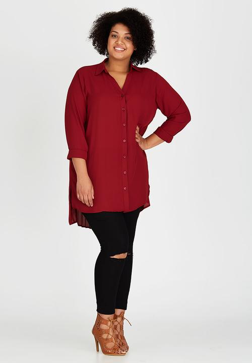 STYLE REPUBLIC PLUS - Pleated Back Shirt Dark Red