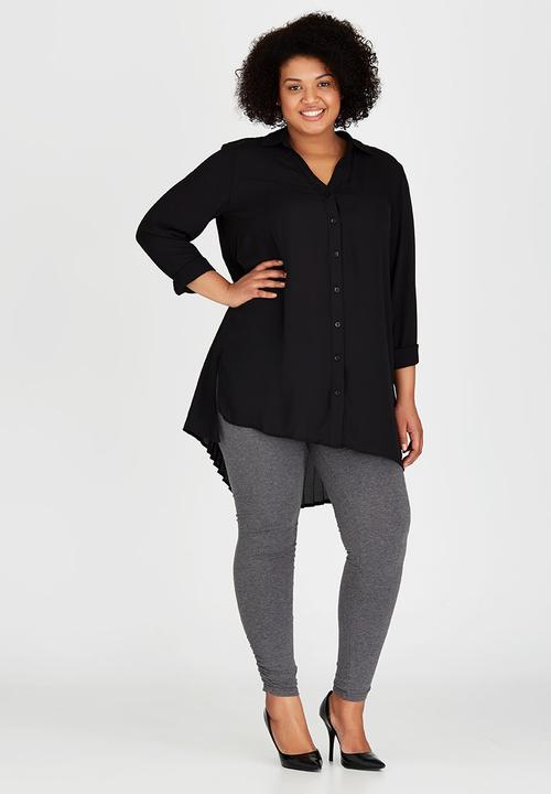 STYLE REPUBLIC PLUS - Pleated Back Shirt Black