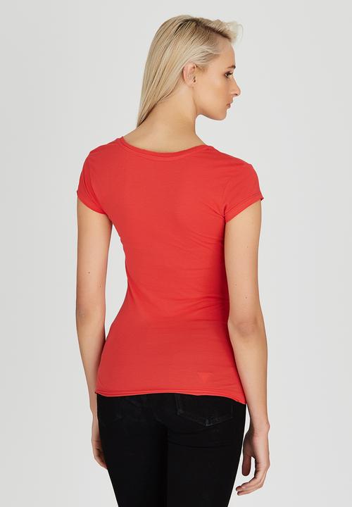 GUESS - Bleach V-neck Logo Tee Coral