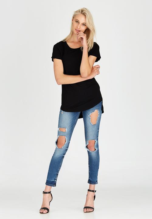 GUESS - Rolled Tina Longline Tee Black
