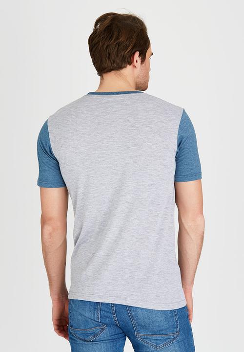 Quiksilver - Round Tail T-Shirt Grey