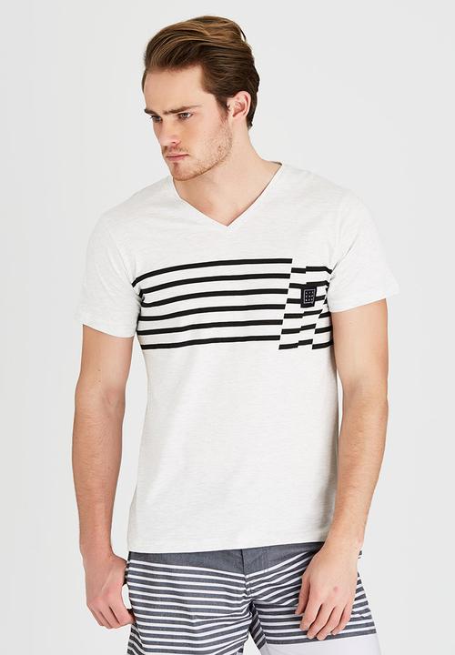 Lizzard - Tyler Short Sleeve V-Neck T-Shirt Grey