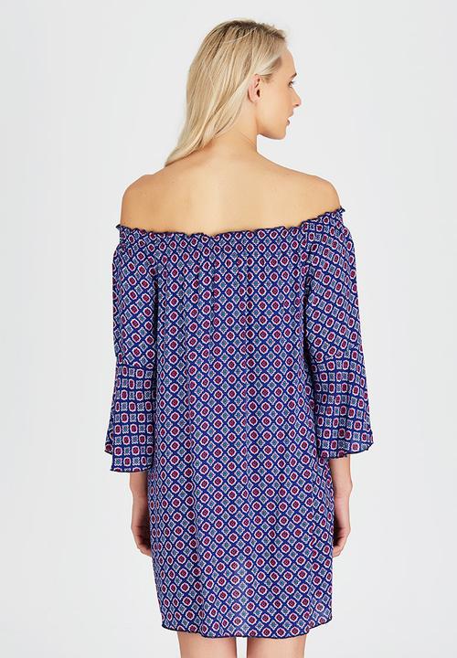 Slick - Printed Off The Shoulder Top Blue