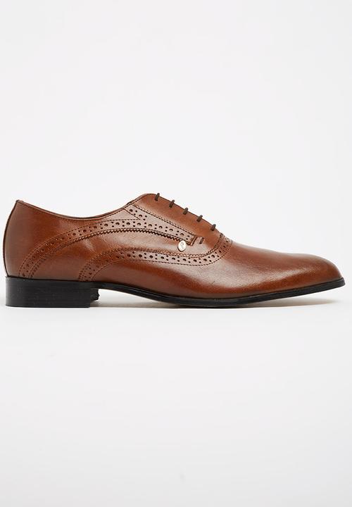 Nino Oxford Hi Shine Toe Cap Shoes Mid Brown John Drake Formal