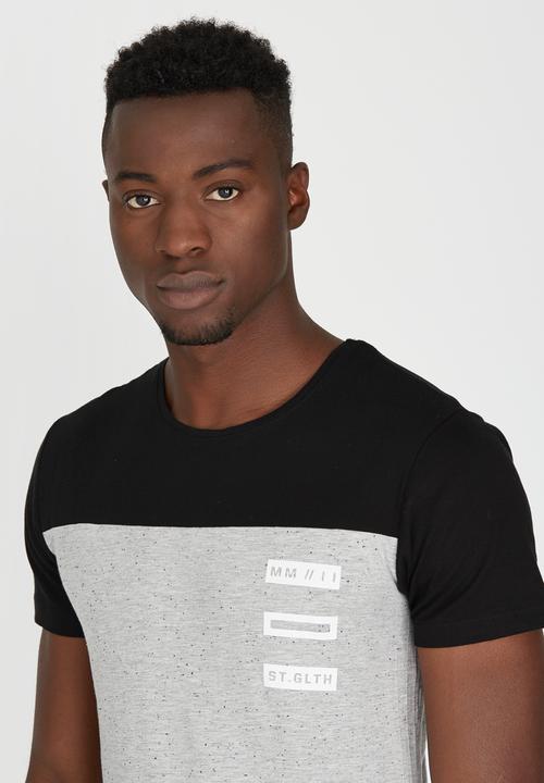 St Goliath - Stacked T-Shirt Grey