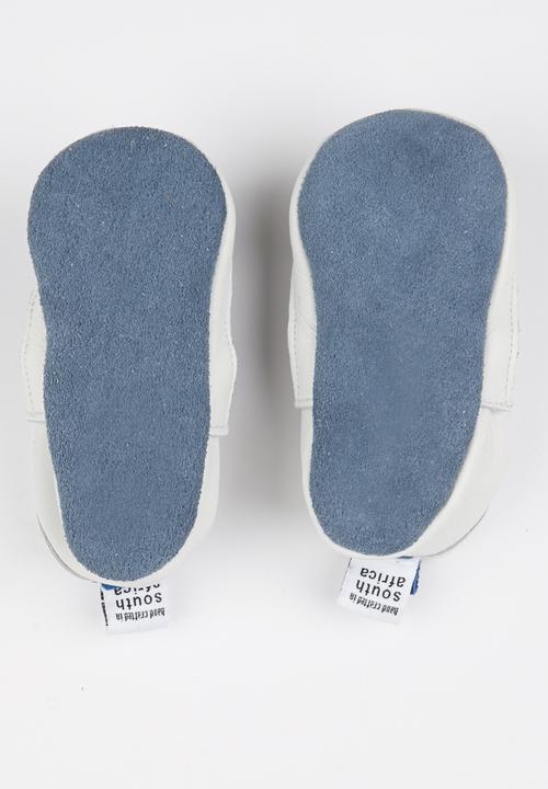 shooshoos - Moon Snail Sandal White