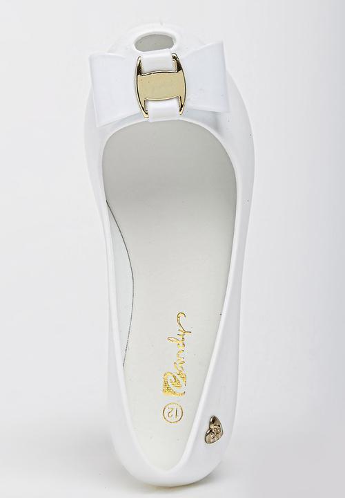 Candy’s - Girls Pump White