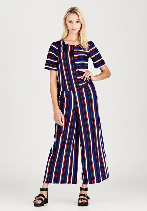 London Hub - Two Way Striped Print Top Navy