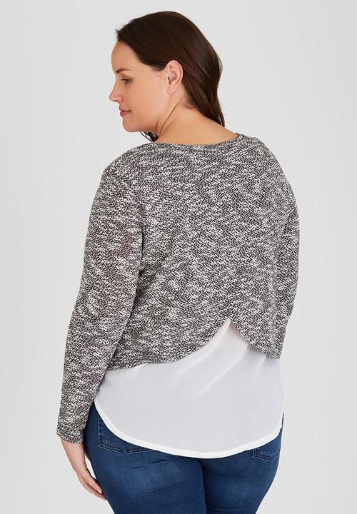 Brave Soul - Crew-Neck Cut and Sew Top Black and White