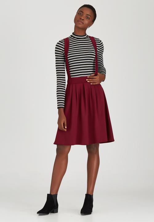 c(inch) - Dungaree Midi Skirt Dark Red