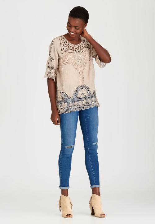 STYLE REPUBLIC - Combo Crochet Top Stone