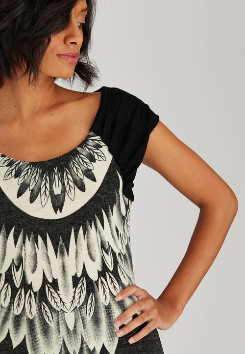 Revenge - Aztec Tribal Ethnic Tunic Black