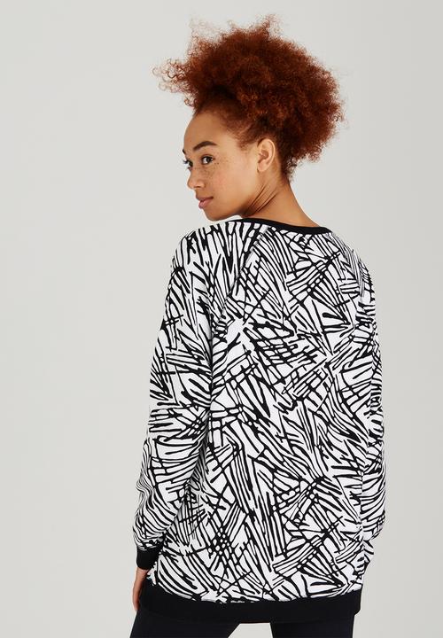 Nike - Nike Crew Rally Top Black and White