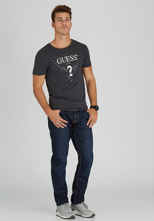 GUESS - S/S BSC Facet Logo Crew Tee Dark Grey