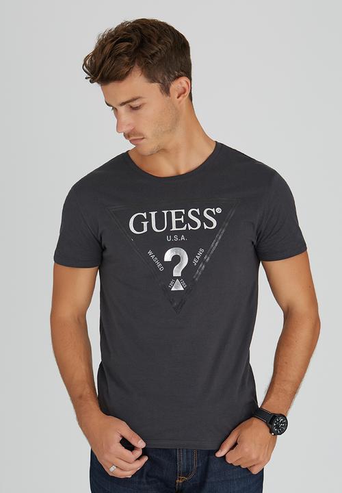 GUESS - S/S BSC Facet Logo Crew Tee Dark Grey