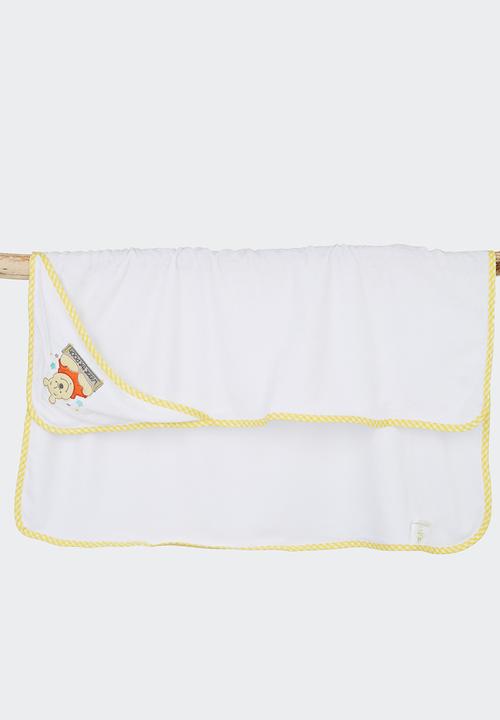 Character Baby - Winnie the Pooh Hooded Towel White