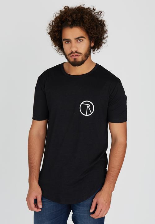 Resist - Scooped Tee With Chest Print Black