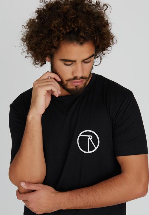 Resist - Scooped Tee With Chest Print Black