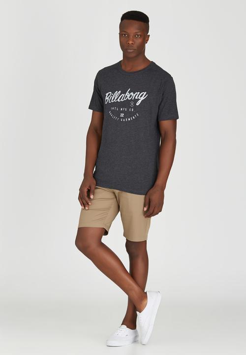 Billabong  - Halfway Tripper Short Sleeve T-Shirt Dark Grey