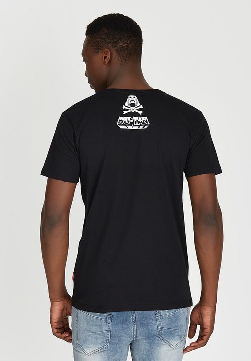 Butan - Motu Sangoma Print Tshirt  Black