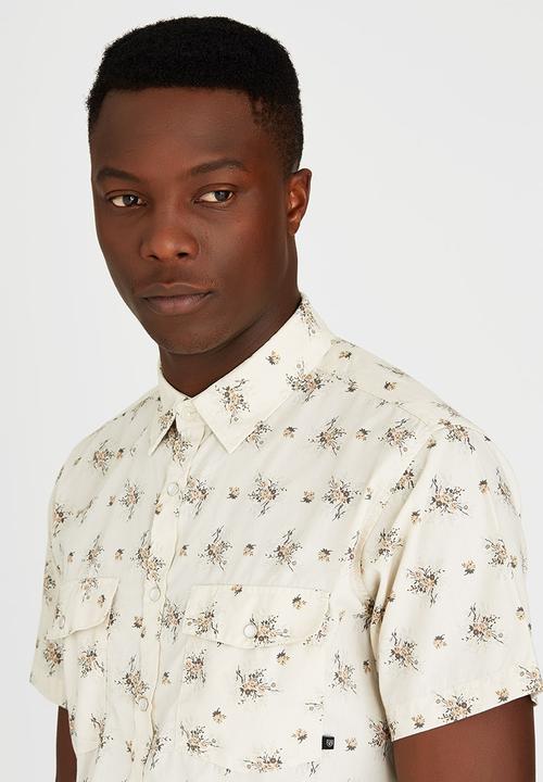 Brixton - Wayne Short Sleeve Woven Shirt Cream