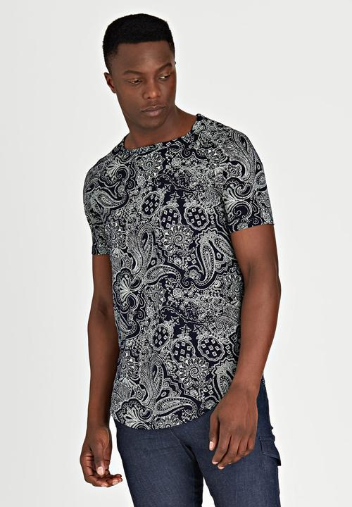 Resist - Scooped Raglan Paisley Arms T-Shirt Navy