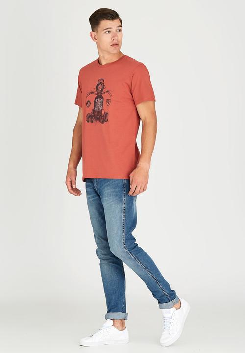 Wrangler - Worthy T-Shirt Red