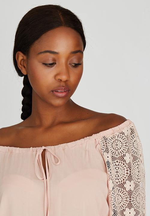 Slick - Freda Lace Sleeve Boho Blouse Pale Pink