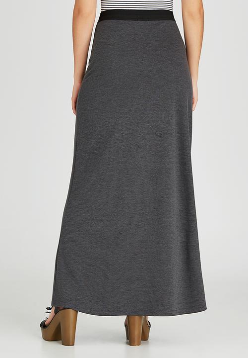 STYLE REPUBLIC - Basic Maxi Skirt Grey