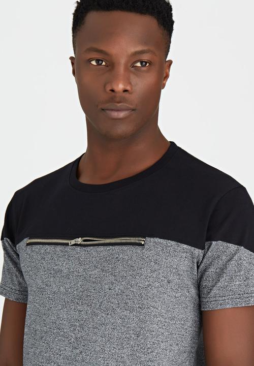 Brave Soul - Eclipse Crew Neck T-Shirt with Zip Detail Grey