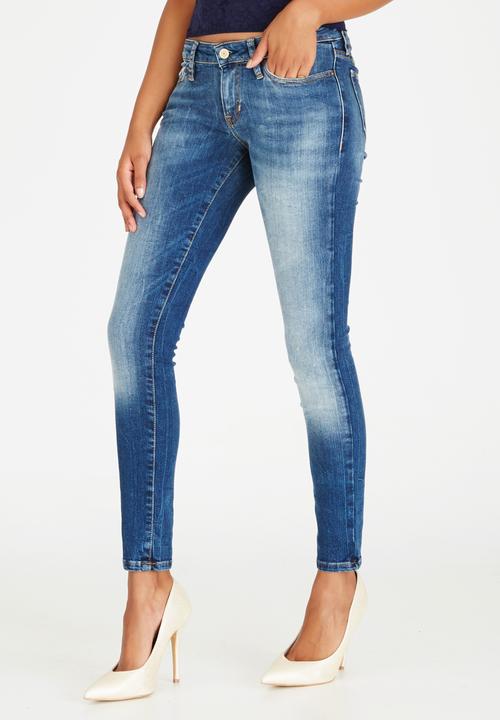 guess power skinny low rise jeans