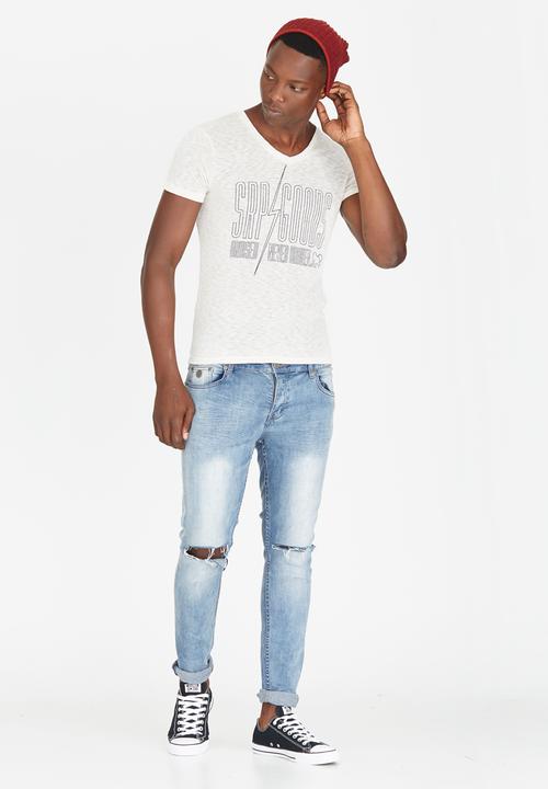 STYLE REPUBLIC - Short Sleeve V-Neck T-Shirt Beige