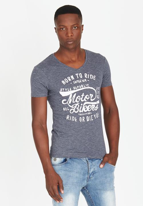 STYLE REPUBLIC - Short Sleeve V-Neck T-Shirt Dark Grey