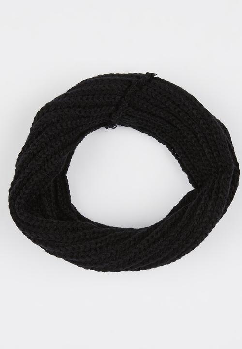 Pop Candy - Kntted Snood Black