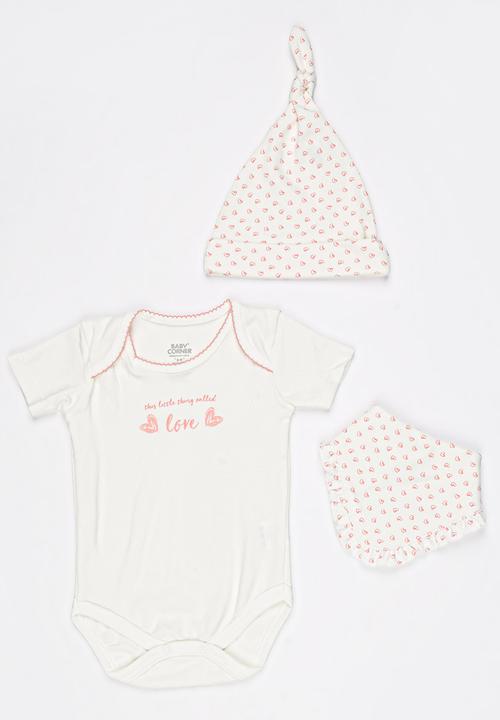 Baby Corner - Love 5 piece Cardigan Set  White