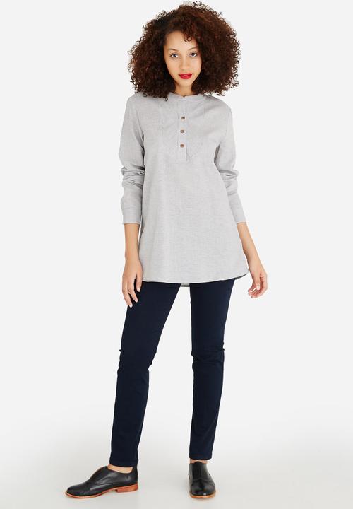 Jenja - Fine Striped Classic Fancy Shirt Blue and White
