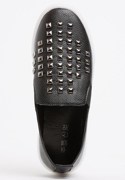 Pop Candy - Slip-ons with Stud Detail Black