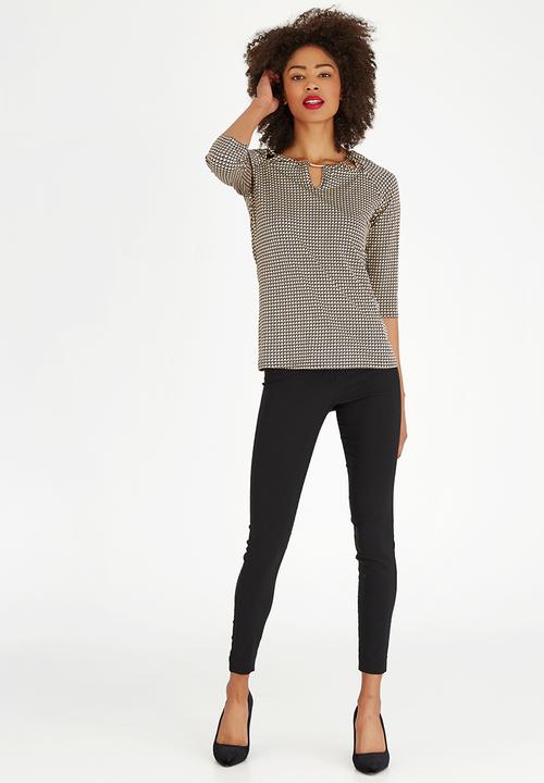 edit - Cut-out detail top with trim - black & beige