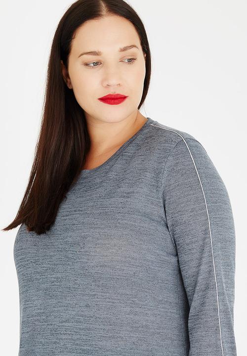edit Plus - Basic Knit Top Dark Grey