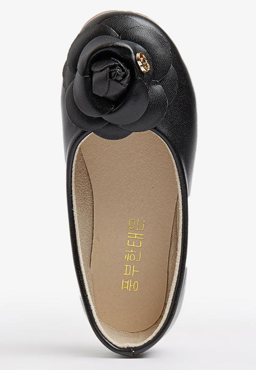 Pop Candy - Pumps With Flower Detail Black