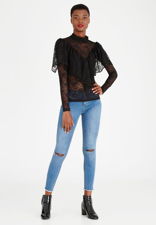 STYLE REPUBLIC - Lace Frill Top Black
