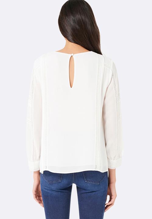 Forever New (Spree) - Christina Embroidered Blouse Cream