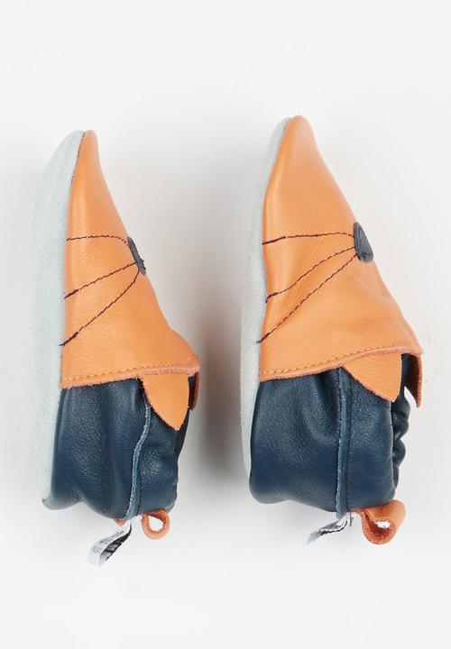 shooshoos - Ambrose Orange