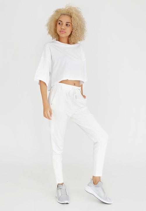 PUMA - Xtreme Cropped Top White
