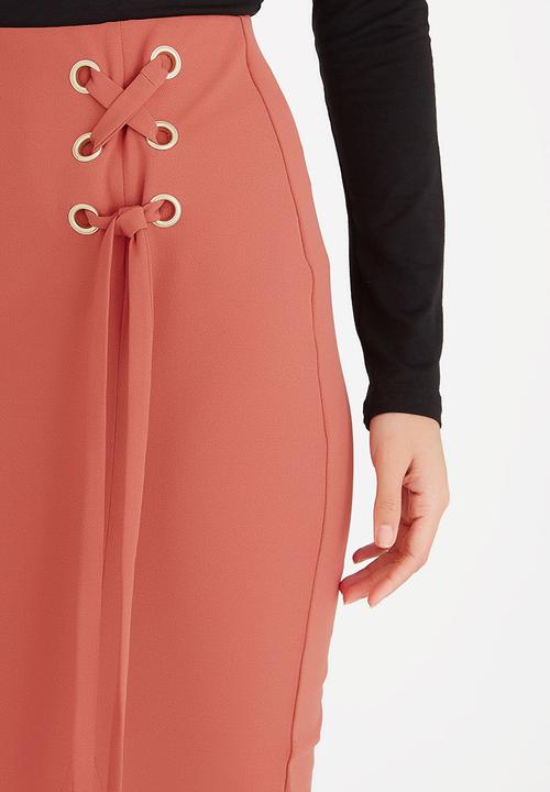 edit - Eyelet Detail Midi Skirt Tan