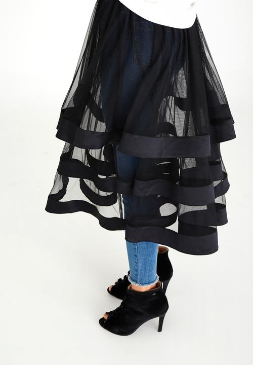 STYLE REPUBLIC - Volume Midi Skirt Black