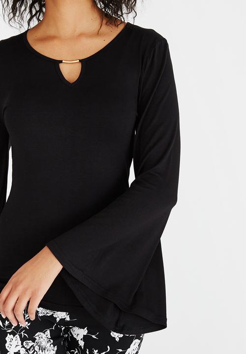 edit - Volume Sleeve Top with Keyhole Black