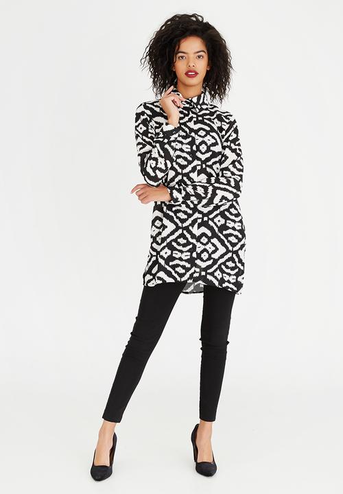 edit - Longer Length Shirt Black and White